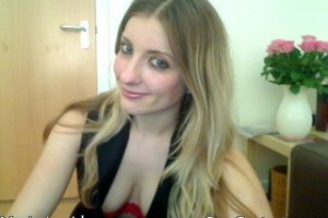 Real independent Milf cam girl who works from home Real independent Milf cam girl who works from home